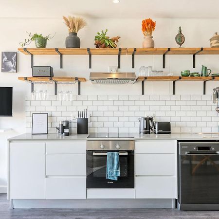 Urban Oasis Balcony Apartment Backup Powered Κέιπ Τάουν Εξωτερικό φωτογραφία