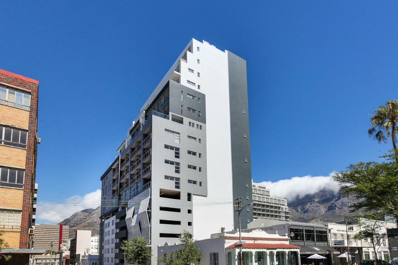 Urban Oasis Balcony Apartment Backup Powered Κέιπ Τάουν Εξωτερικό φωτογραφία